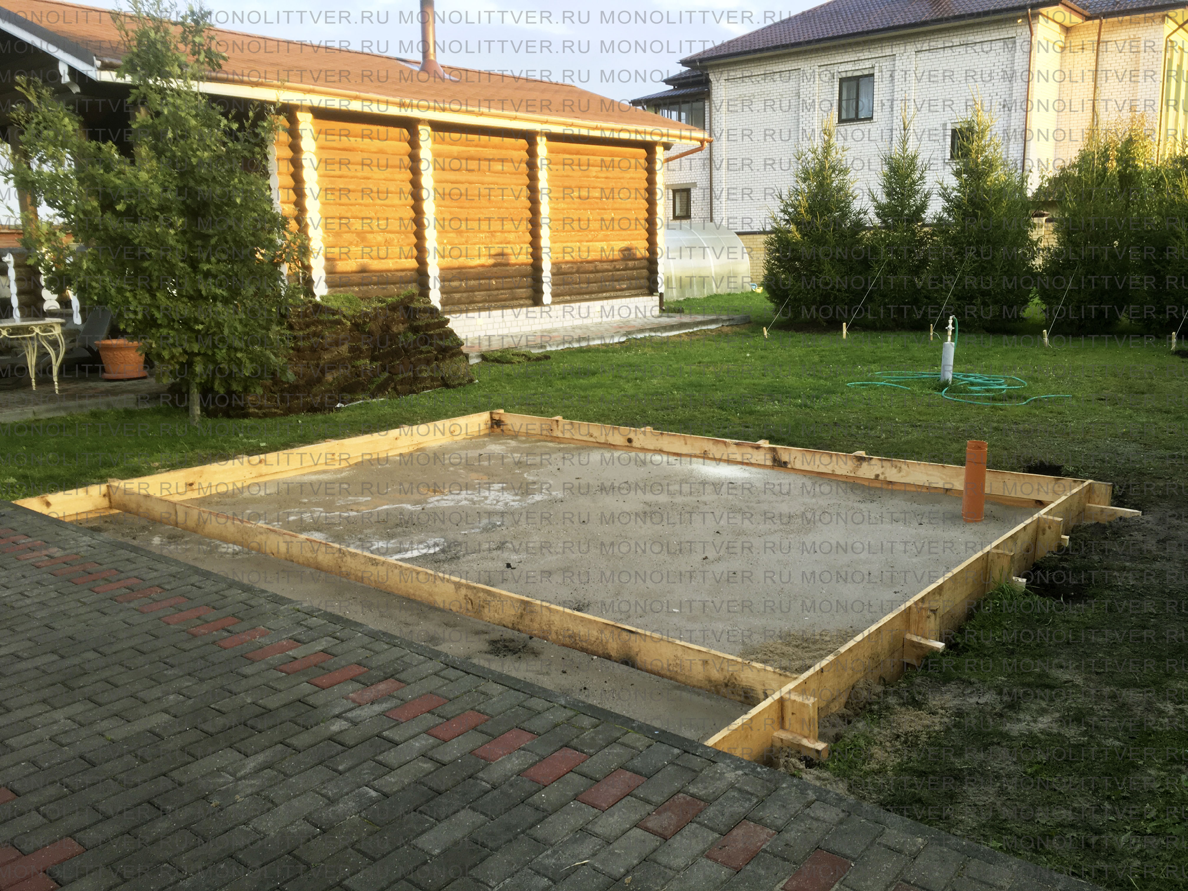 Обратная засыпка котлована